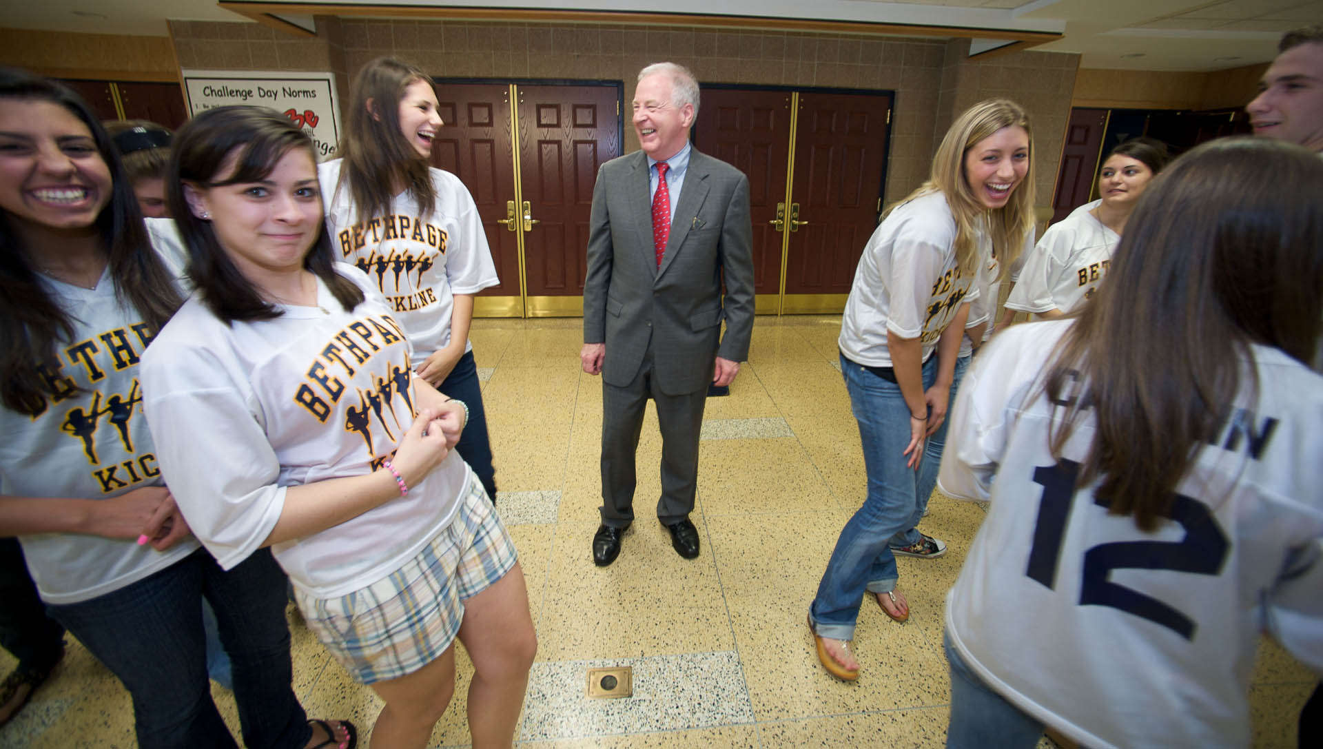  : Senator Kemp Hannon : Photojournalist 