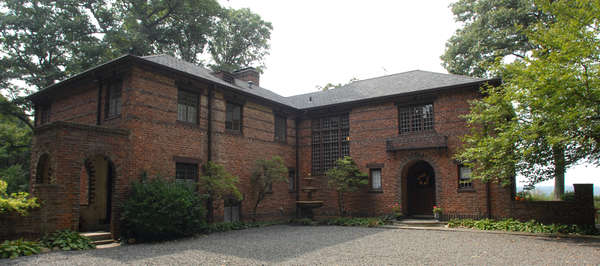  : real estate : Daniel Goodrich Productions, Inc.