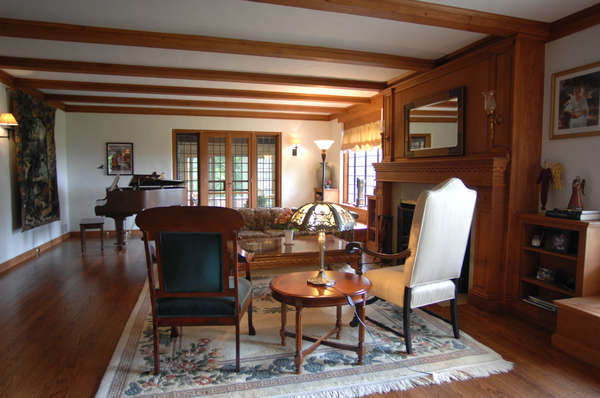  : real estate : Daniel Goodrich Productions, Inc.